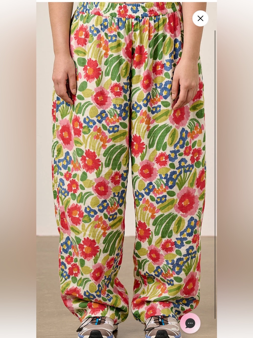 Lucy and Yak - Freddie - Barrel Leg Cotton Trousers in Ivory Marie - Picture 2 of 9